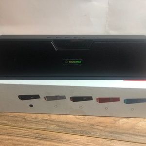 Soundance FM Radio Wireless Bluetooth Speaker